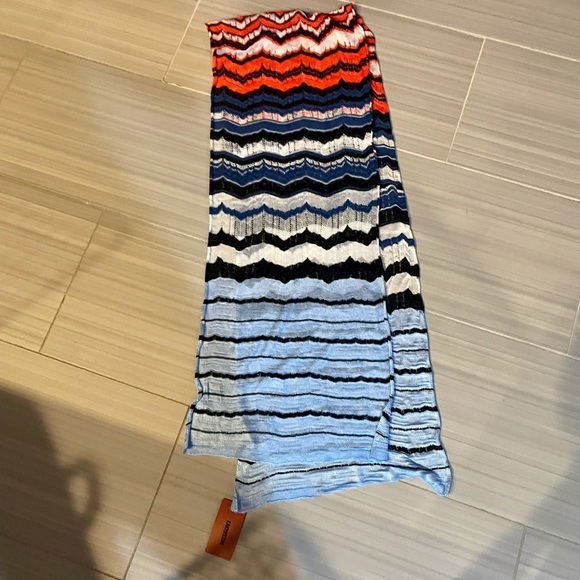 Missoni Viscose Blend Striped Shimmer Scarf. - Picture 3 of 6